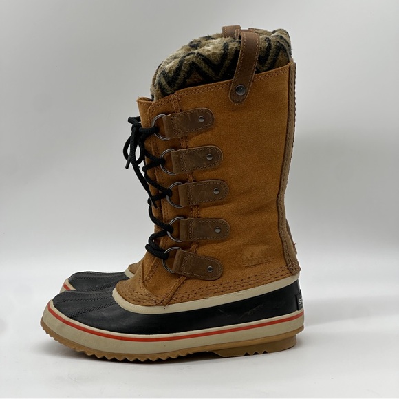 Sorel boot. Size 7 - Picture 4 of 8